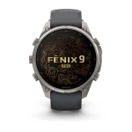Multisportowy smartwatch GPS premium stworzony dla sportowców i poszukiwaczy przygód o mniejszych nadgarstkach. Oferuje zaawansowane monitorowanie wytrzymałości i staminy oraz płynne, intuicyjne mapy z precyzyjnym wyznaczaniem tras.