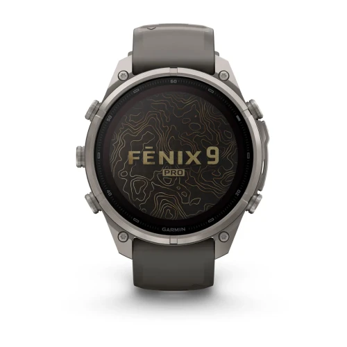 Multisportowy smartwatch GPS premium stworzony dla sportowców i poszukiwaczy przygód o mniejszych nadgarstkach. Oferuje zaawansowane monitorowanie wytrzymałości i staminy oraz płynne, intuicyjne mapy z precyzyjnym wyznaczaniem tras.