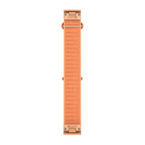 Materiałowy pasek ComfortFit o szerokości 20 mm i szybkim systemem mocowania Garmin QuickFit.