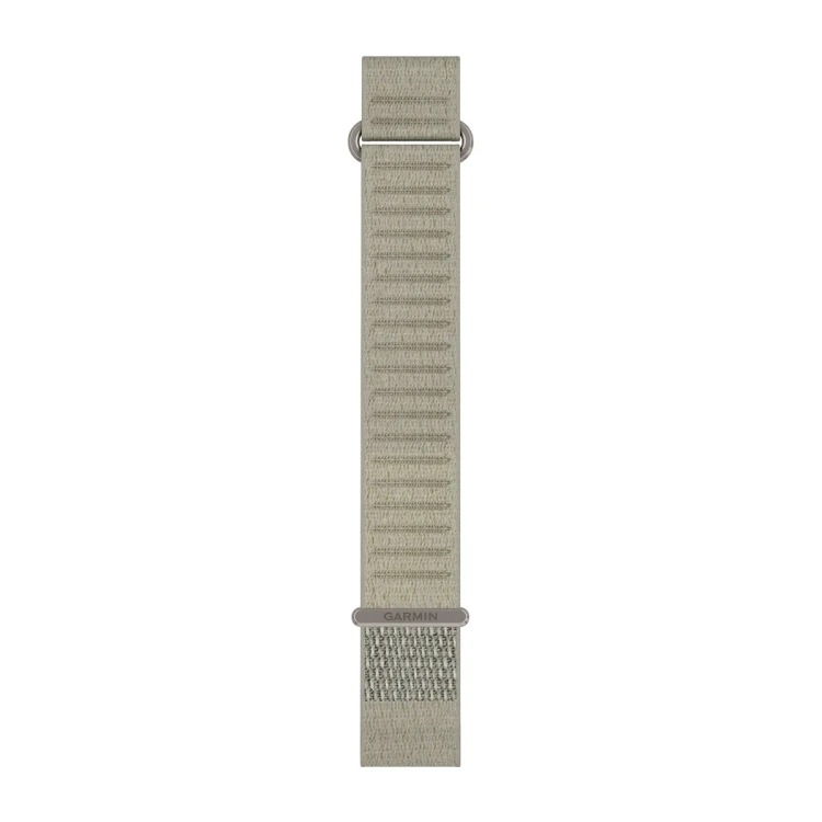 Materiałowy pasek ComfortFit o szerokości 20 mm i szybkim systemem mocowania Garmin QuickFit.