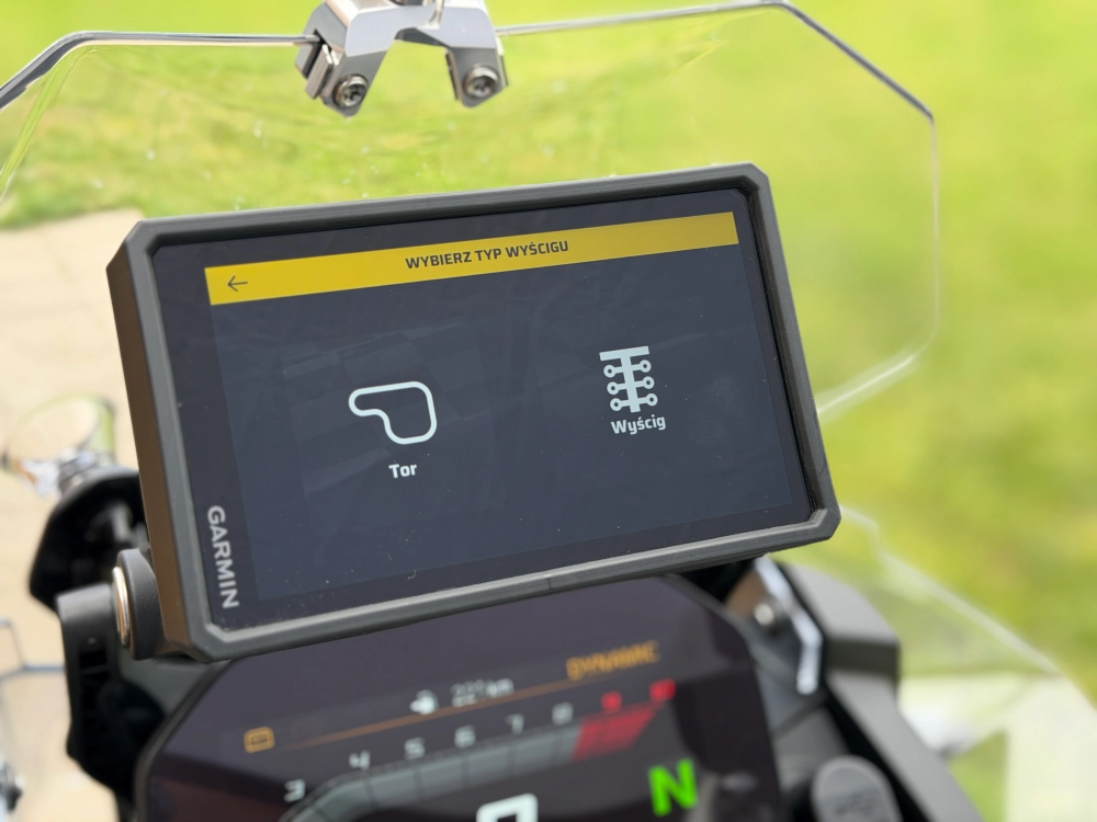 Wybór typu sesji w Garmin Performance na zūmo XT3