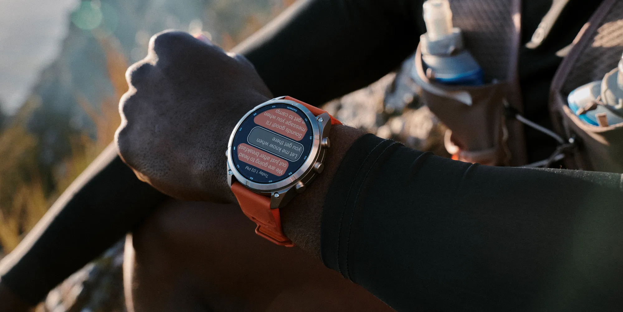 Ekran smartwatcha Garmin z aplikacją Messenger