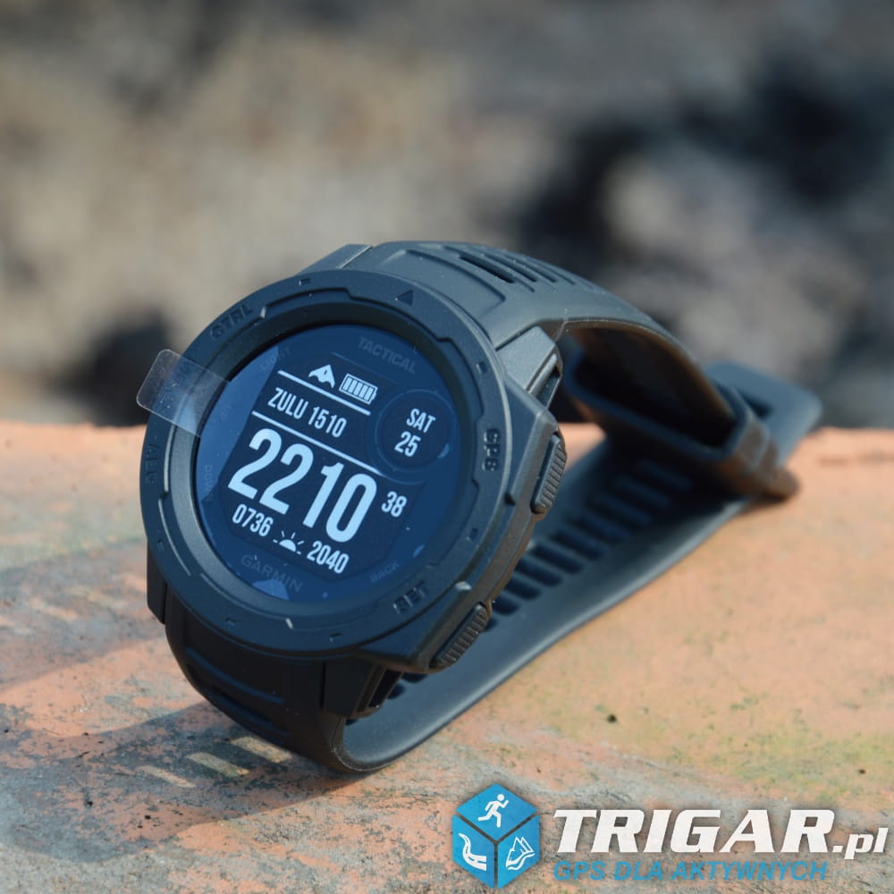 GarminInstinctTacticalCZarny.jpg